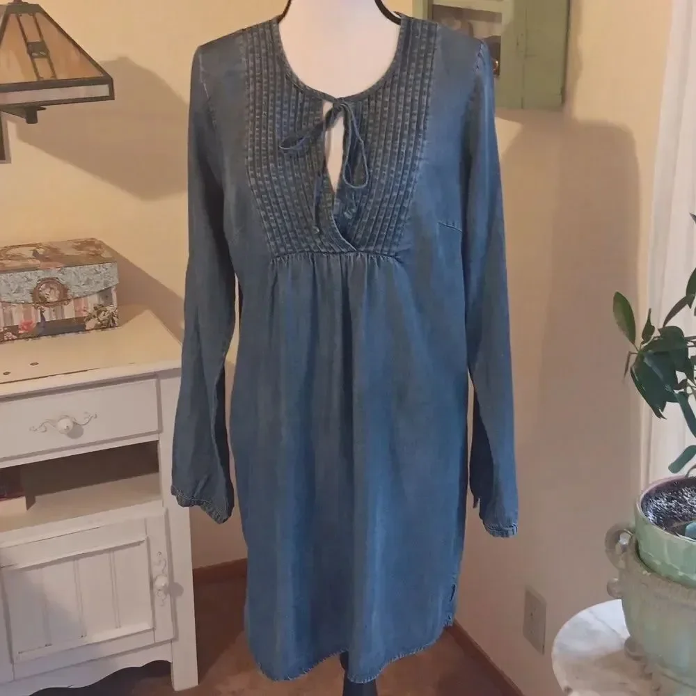 Lovestitch Chambray Shift Dress. Coastal Cowgirl, Country, Western